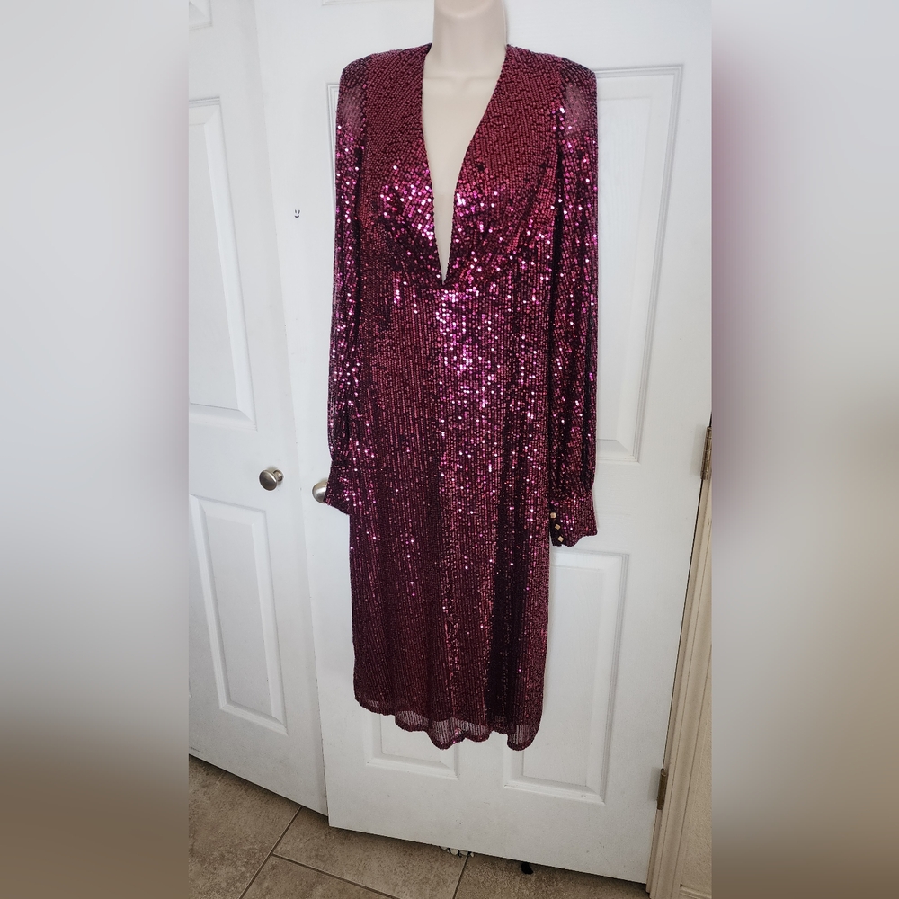 Leena For Mac Duggal Sequined Structured Bishop S… - image 5